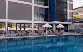 Square Hotel  4*